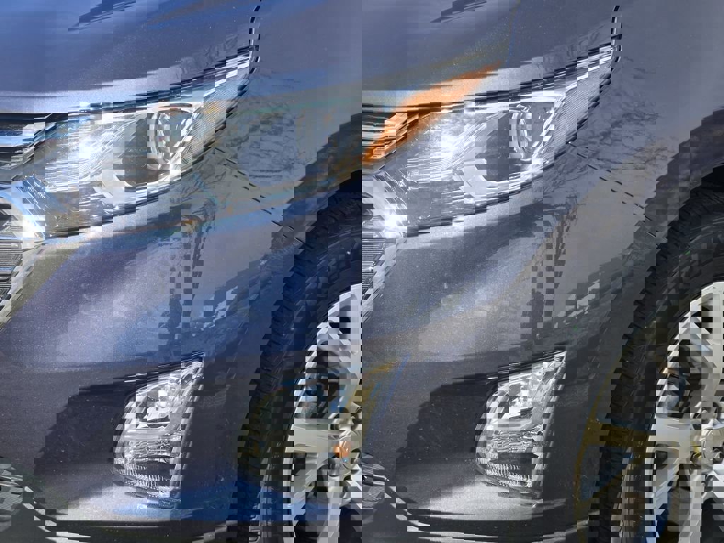 Used 2018 Chevrolet Equinox Premier image 5