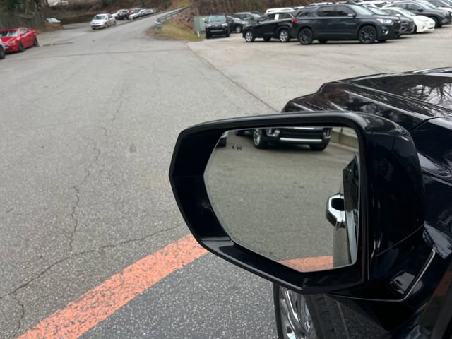 Used 2021 GMC Yukon SLT w/ SLT Luxury Plus Package image 13