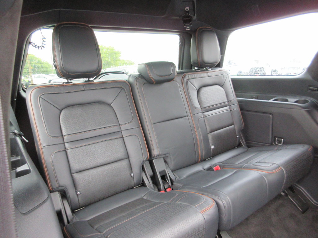 Used 2022 Lincoln Navigator Black Label AWD/4WD image 26