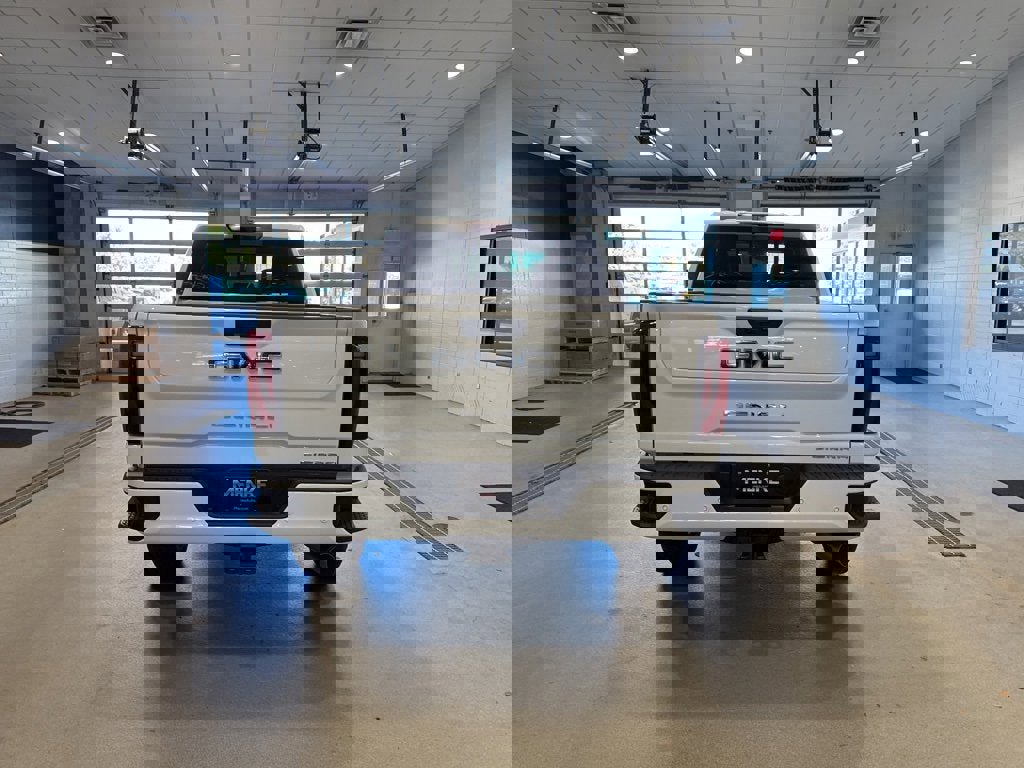 New 2026 GMC Sierra 2500 Denali Ultimate image 7