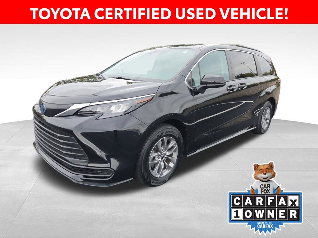 Certified 2024 Toyota Sienna LE