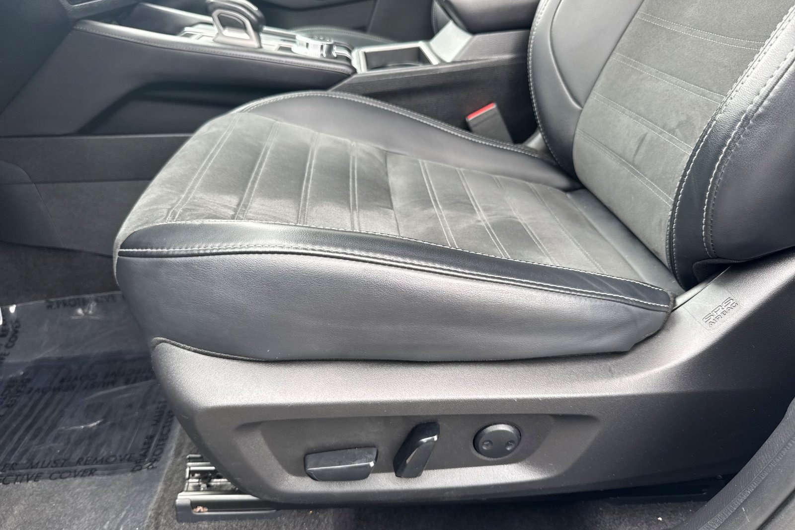 Used 2024 Mitsubishi Outlander SE AWD/4WD image 15