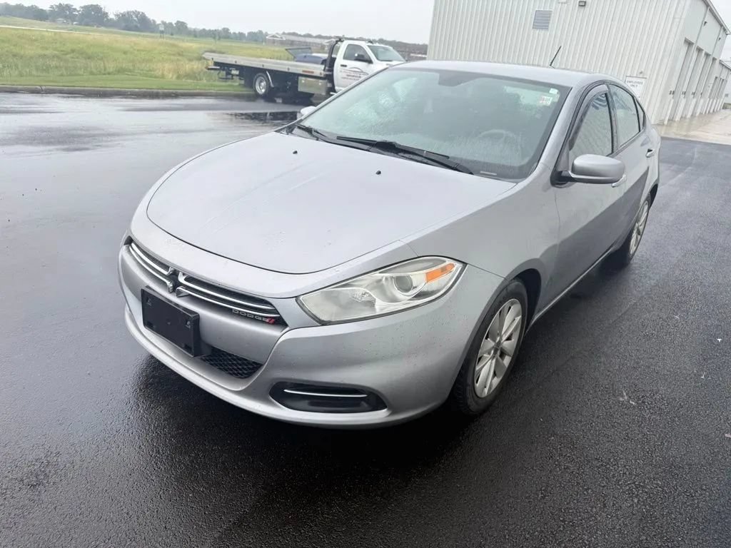 Used 2015 Dodge Dart Aero FWD image 4