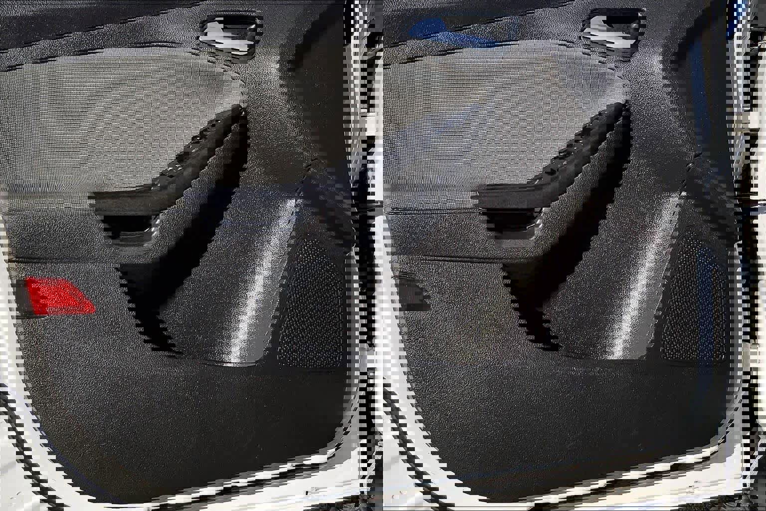 Used 2013 Ford Focus SE image 20