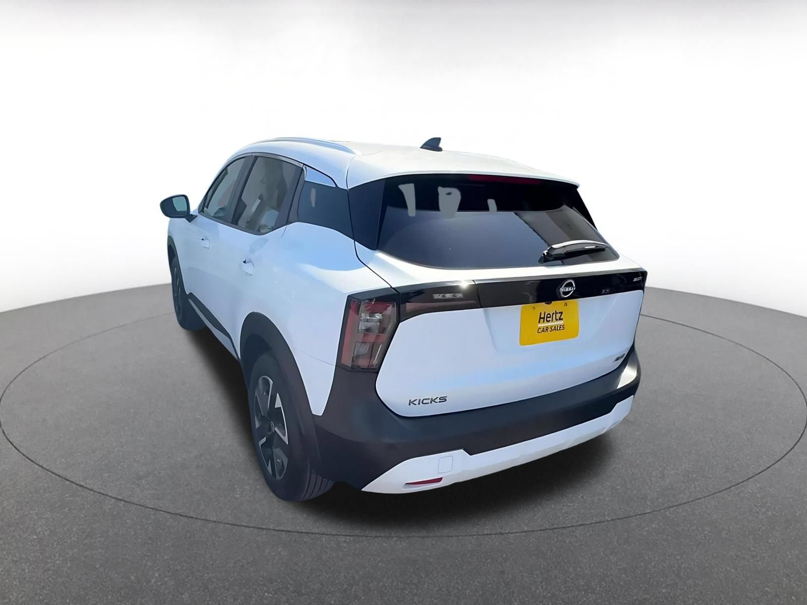 Used 2026 Nissan Kicks SV w/ Cold Weather Package AWD/4WD image 11