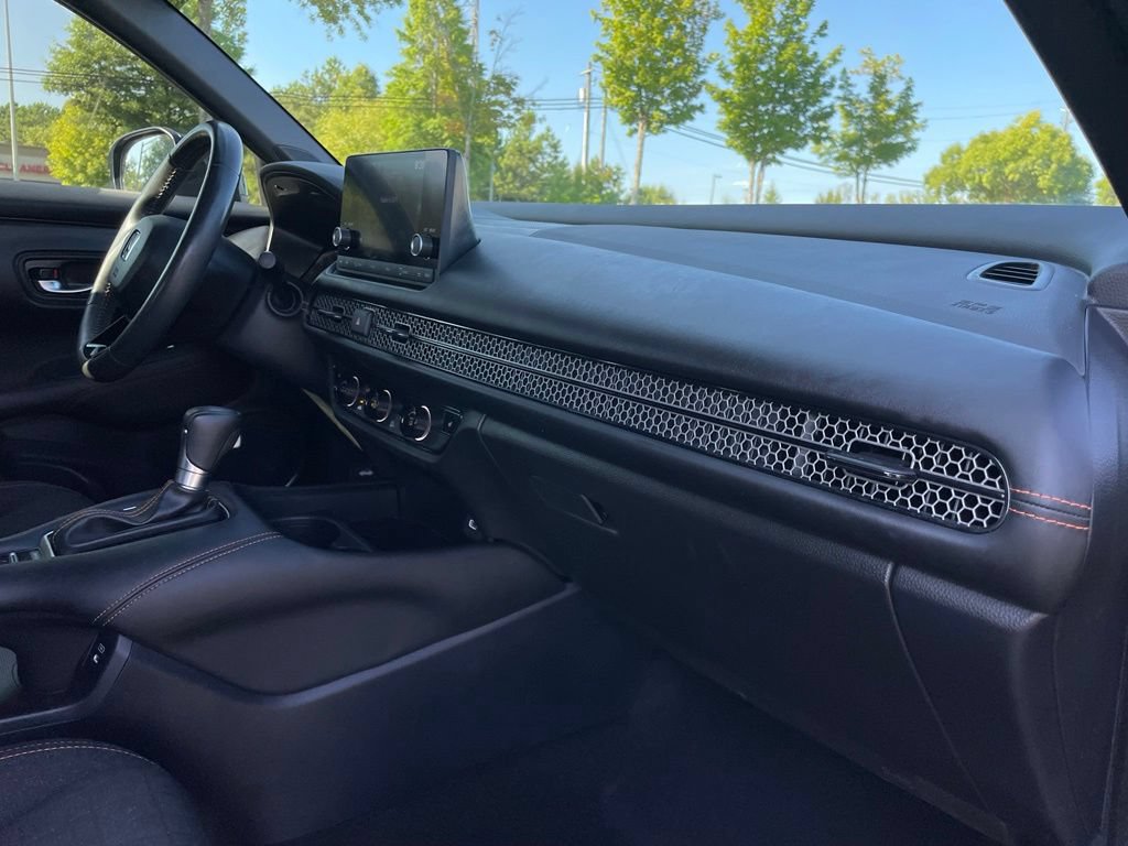 Certified 2024 Honda HR-V Sport image 33