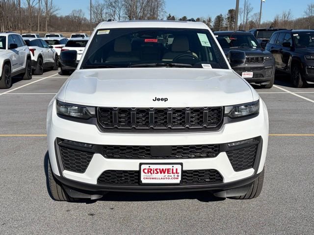 New 2026 Jeep Grand Cherokee Limited w/ Limited Altitude Package AWD/4WD image 10