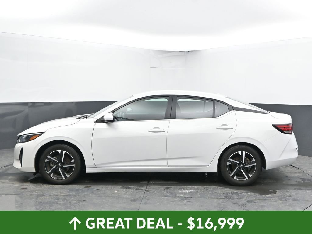 Used 2024 Nissan Sentra SV image 9