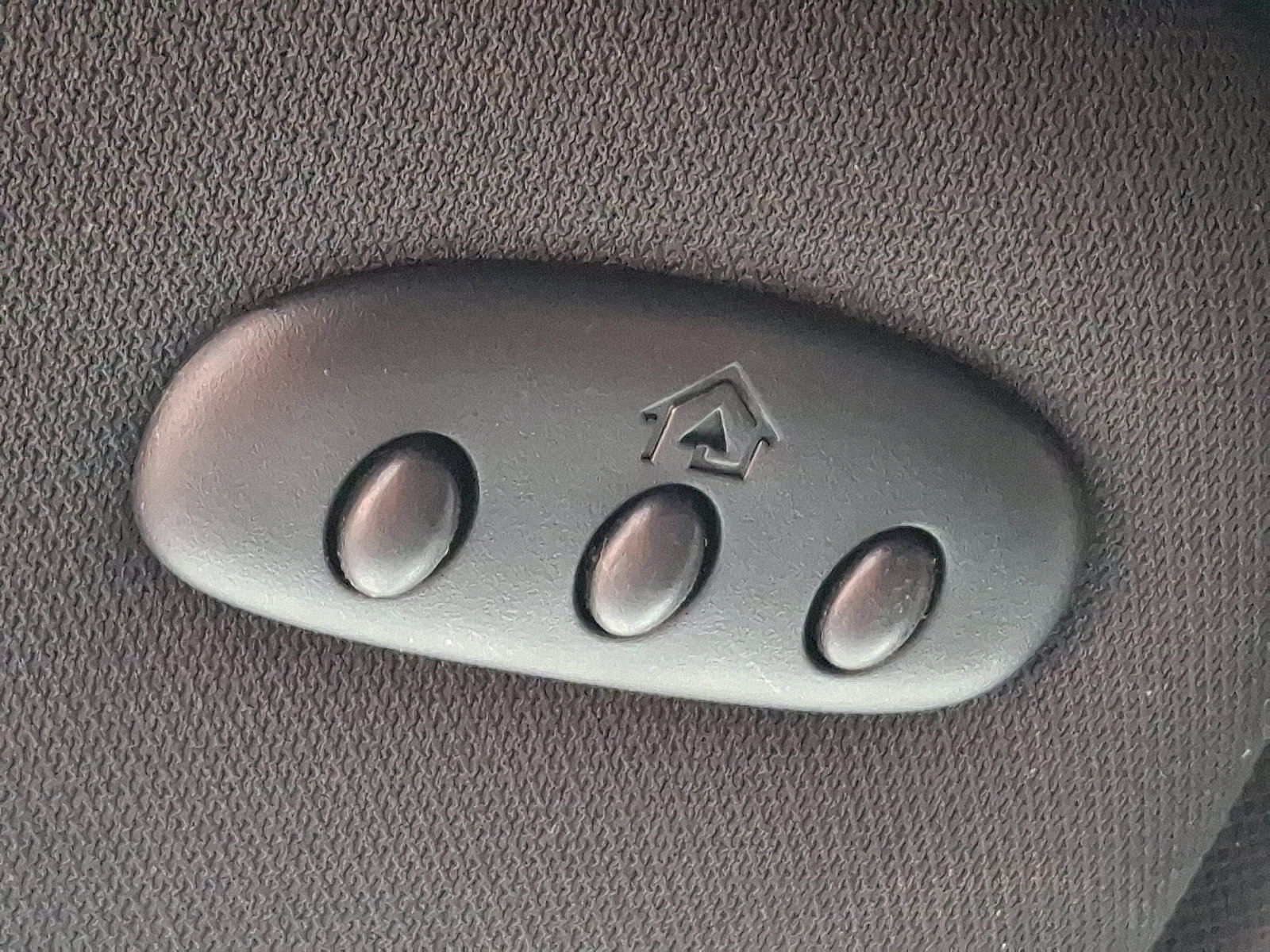 Used 2024 Ford Edge ST-Line w/ Cargo Accessory Package image 26