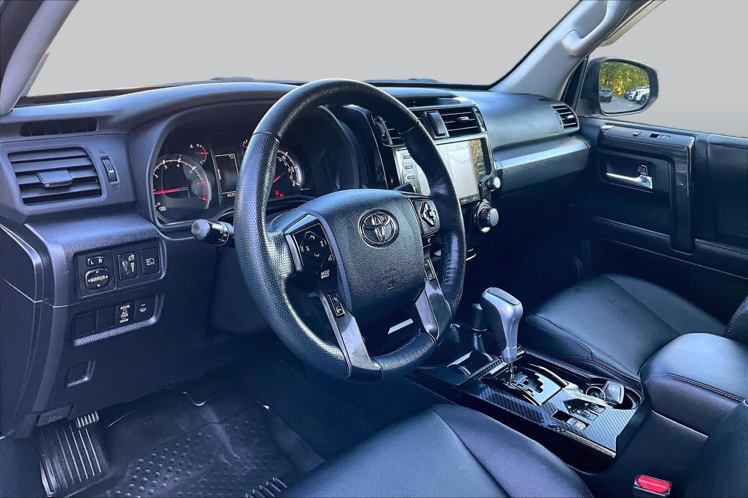 Certified 2023 Toyota 4Runner TRD Off-Road Premium w/ Moonroof Package AWD/4WD image 17