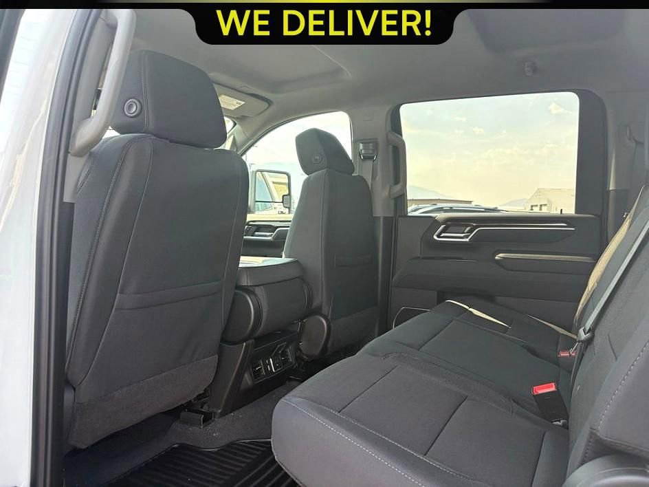 New 2025 GMC Sierra 3500 SLE w/ SLE Value Package AWD/4WD image 16