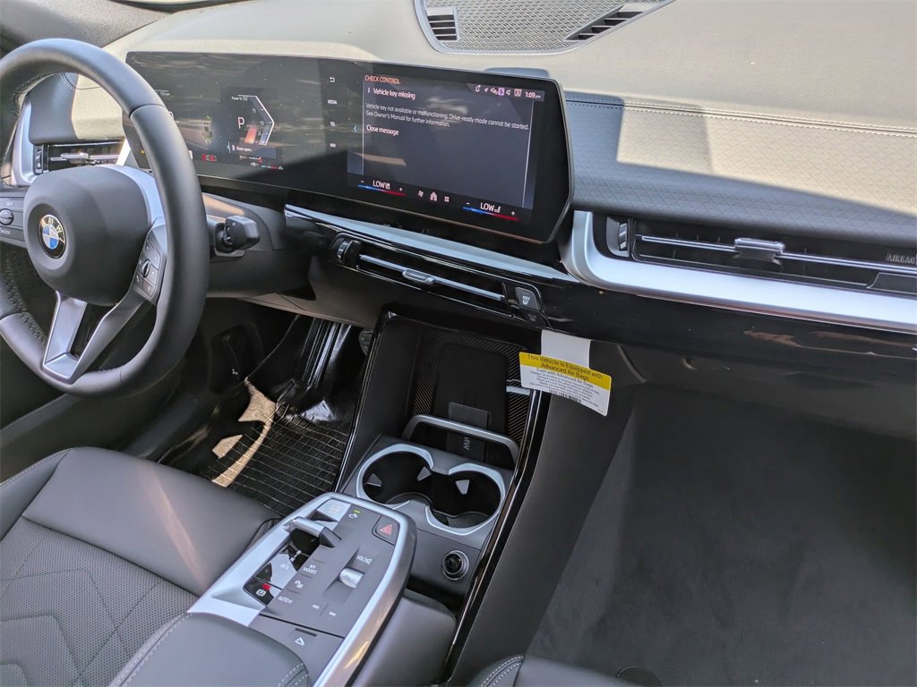 New 2025 BMW X2 xDrive28i w/ Convenience Package image 32