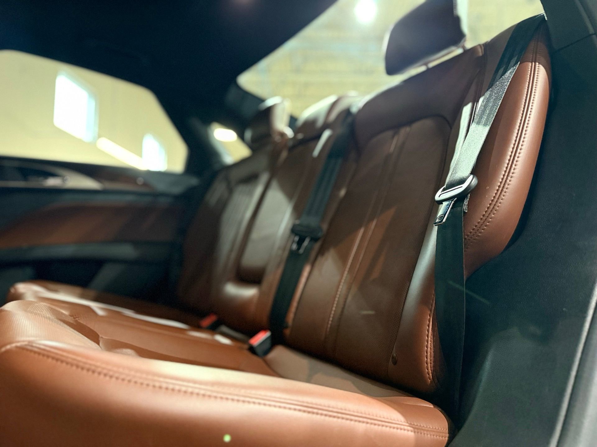 Used 2020 Lincoln MKZ Reserve w/ Monochromatic Package image 40