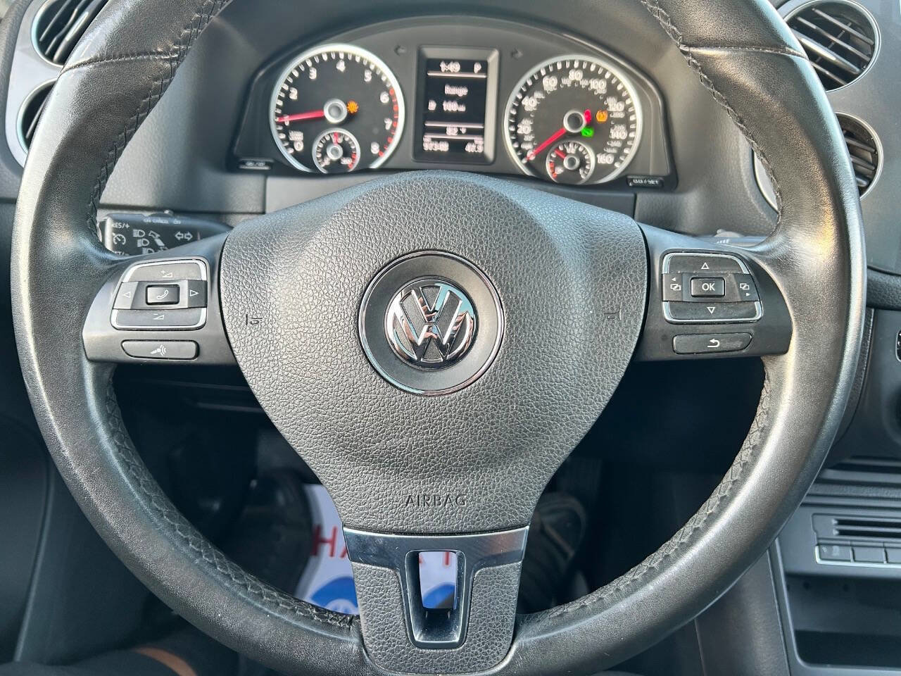 Used 2017 Volkswagen Tiguan Wolfsburg Edition image 18