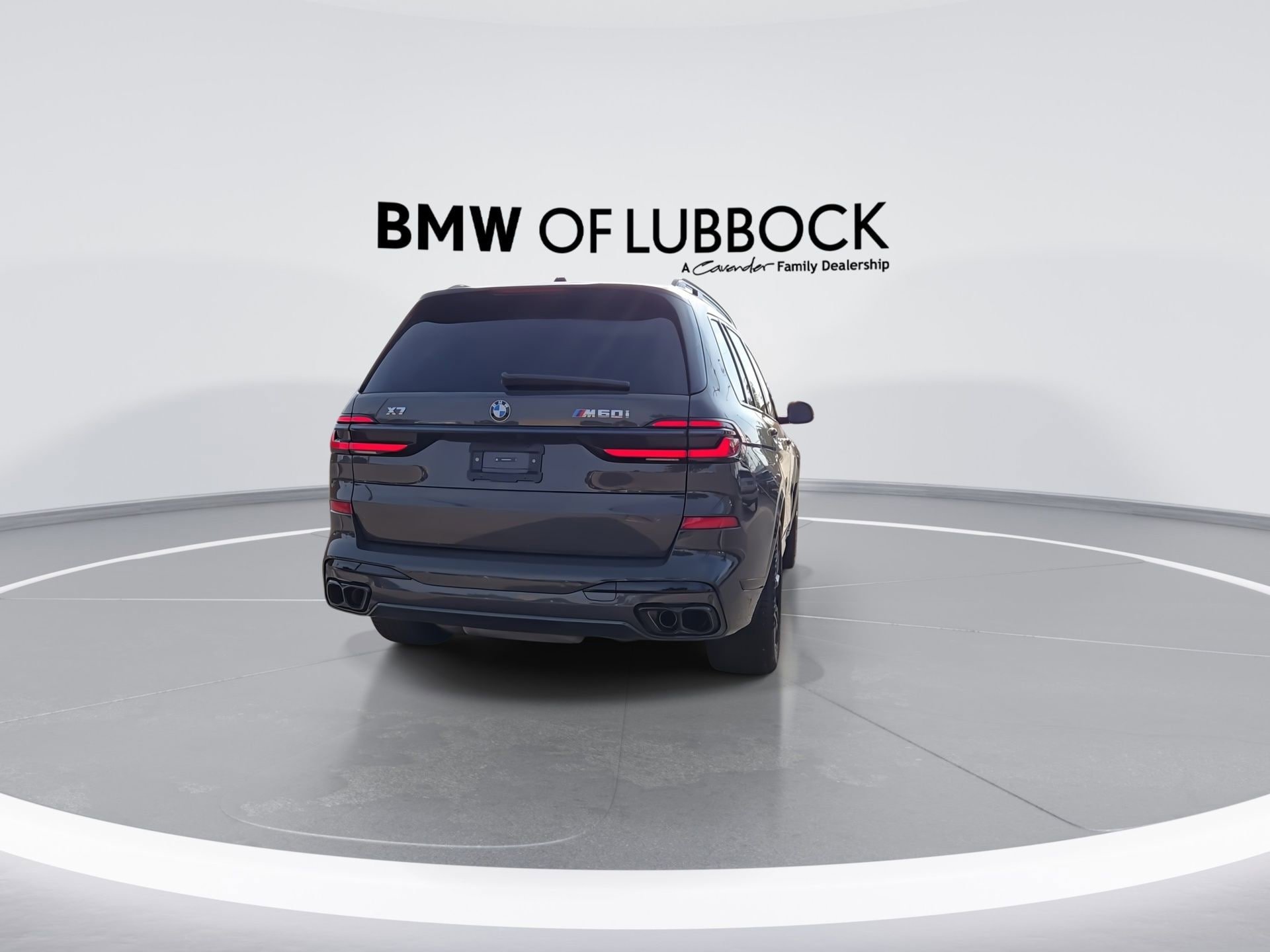 Used 2025 BMW X7 M60i image 7