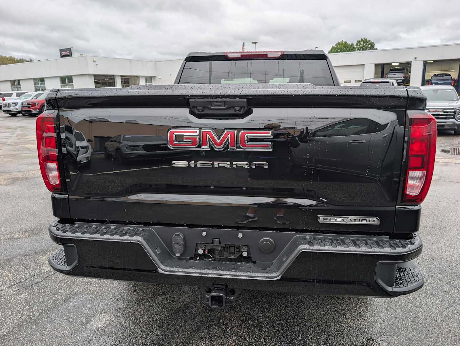 New 2026 GMC Sierra 1500 Elevation AWD/4WD image 8