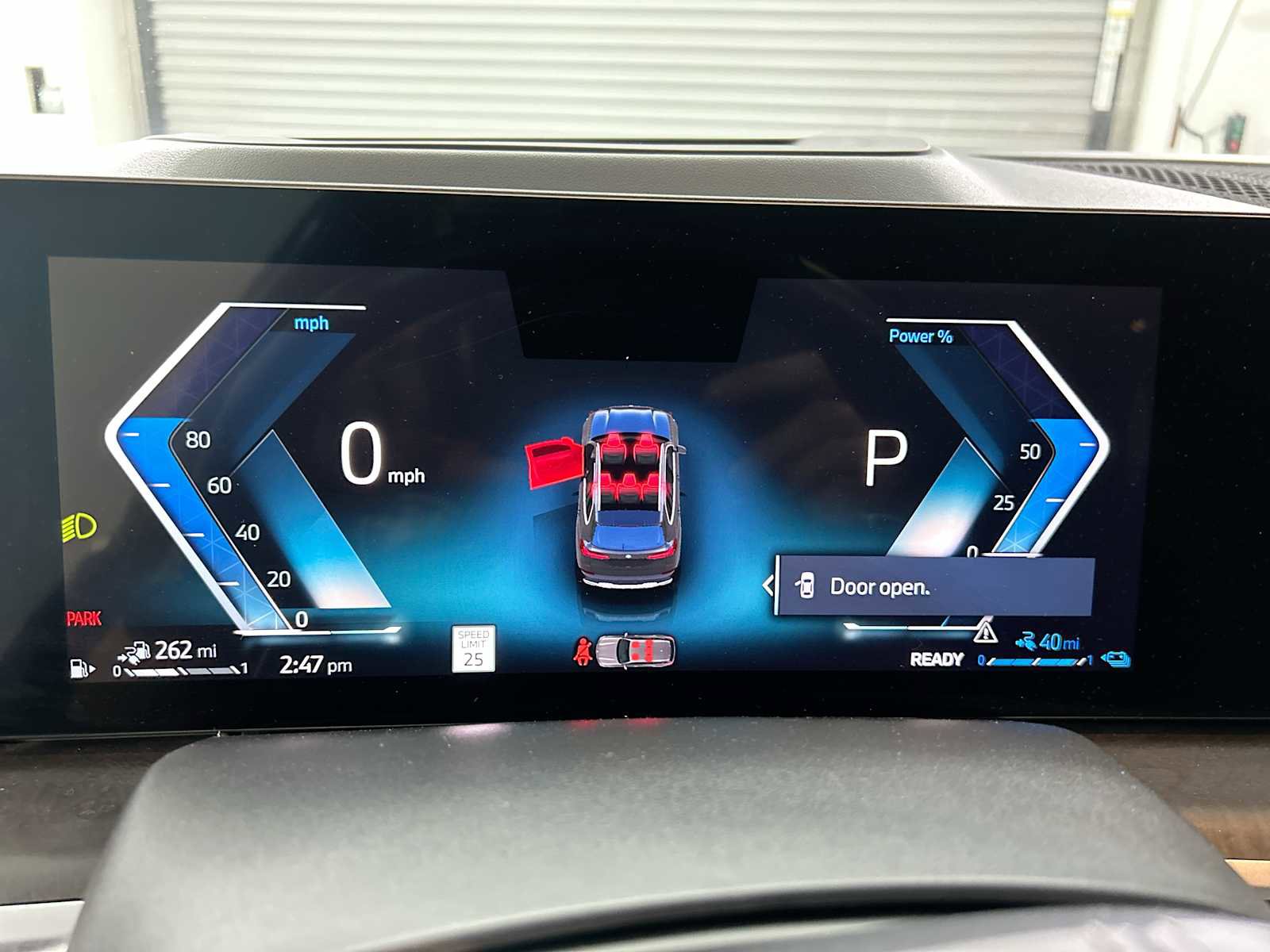 Used 2025 BMW X5 xDrive50e image 10