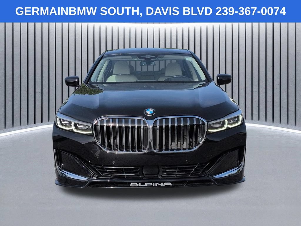 Used 2022 BMW ALPINA B7 xDrive AWD/4WD image 10