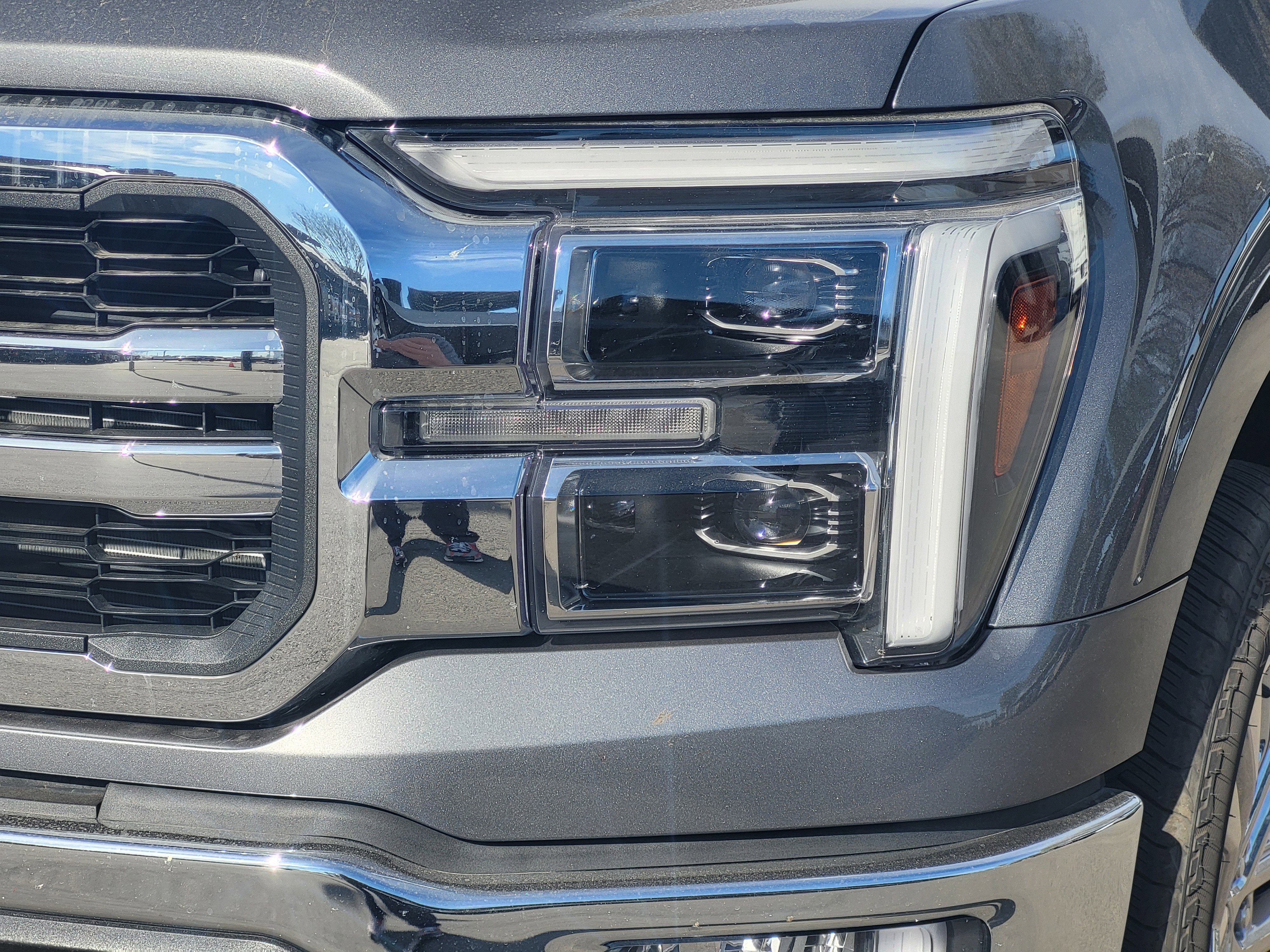 Used 2024 Ford F150 Lariat w/ Tow/Haul Package image 8