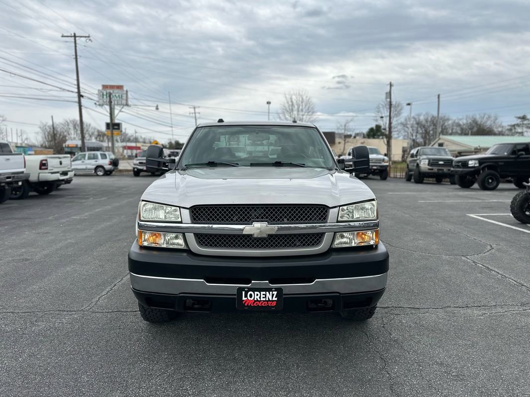 Used 2004 Chevrolet Silverado 2500 LT w/ Heavy-Duty Power Package AWD/4WD image 7