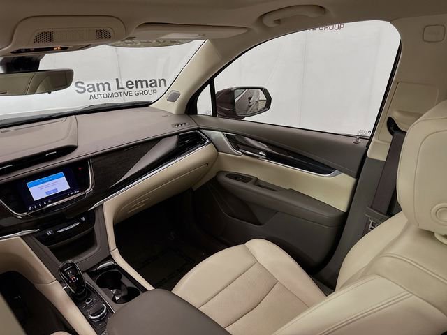 Used 2022 Cadillac XT6 Premium Luxury w/ Technology Package image 28