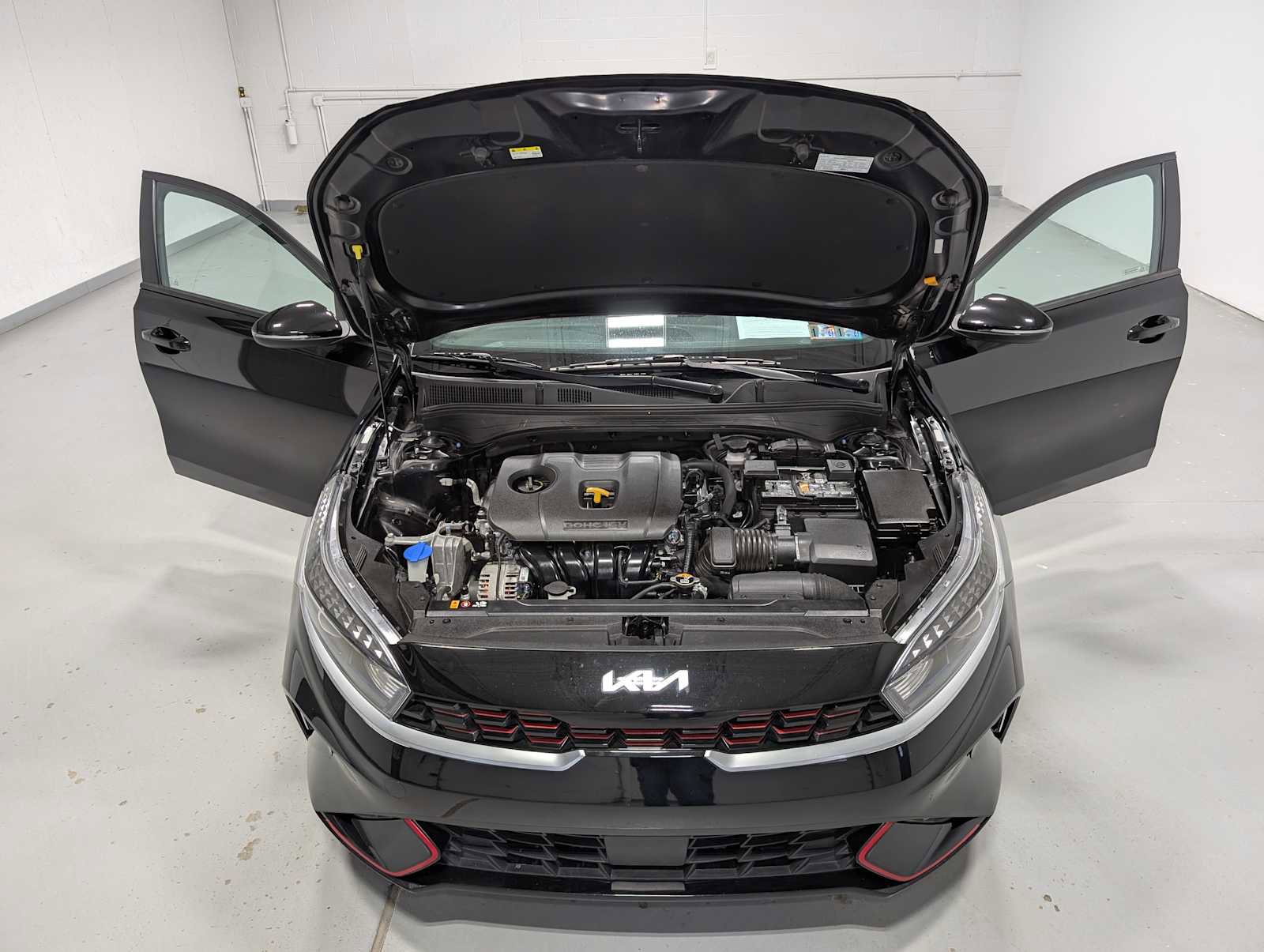 Certified 2024 Kia Forte GT-Line w/ GT-Line Premium Package image 13