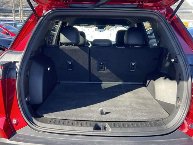 Certified 2025 Chevrolet Equinox LT w/ Safety and Technology Package image 10