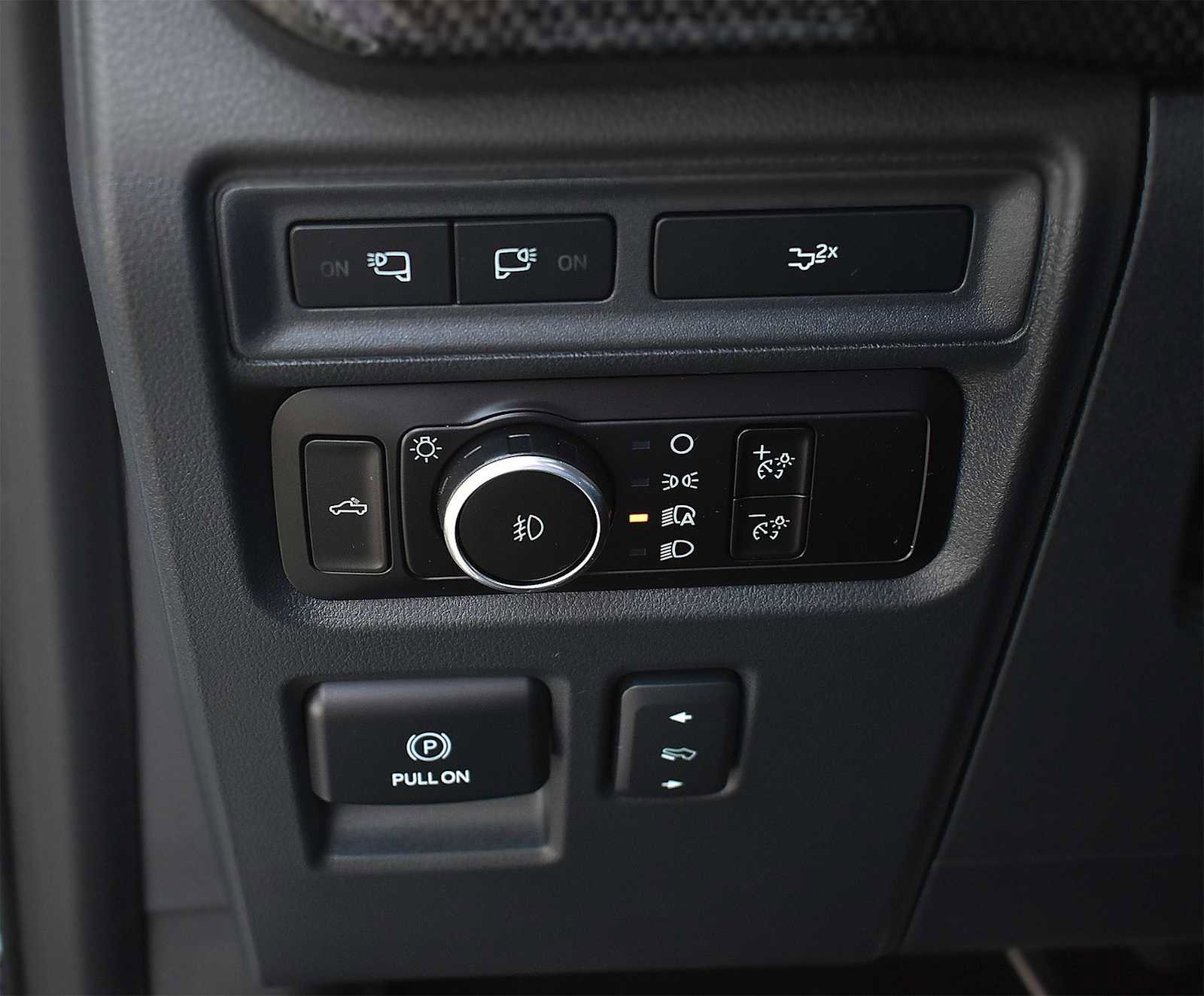 Used 2023 Ford F150 Lariat w/ Equipment Group 502A High image 35