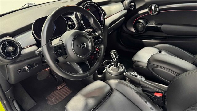Used 2022 MINI Cooper S image 21
