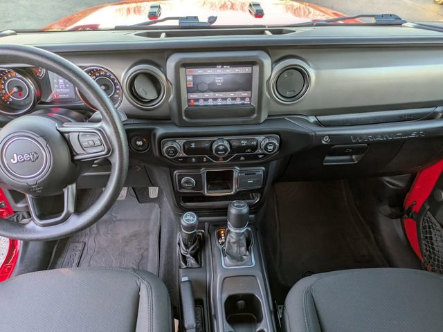Used 2022 Jeep Wrangler Willys image 15