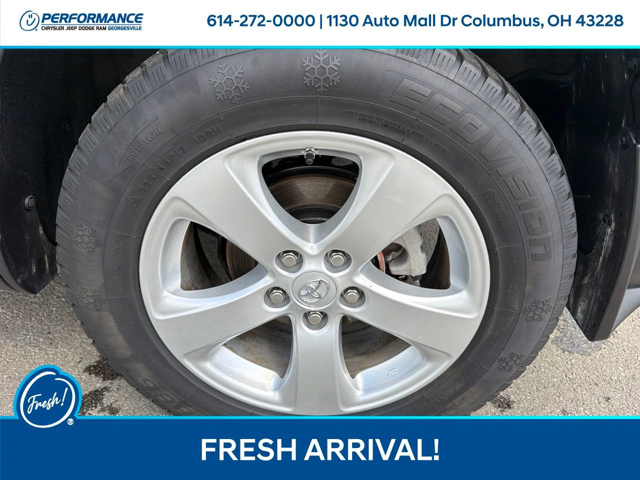 Used 2024 Toyota Corolla Cross LE FWD image 19