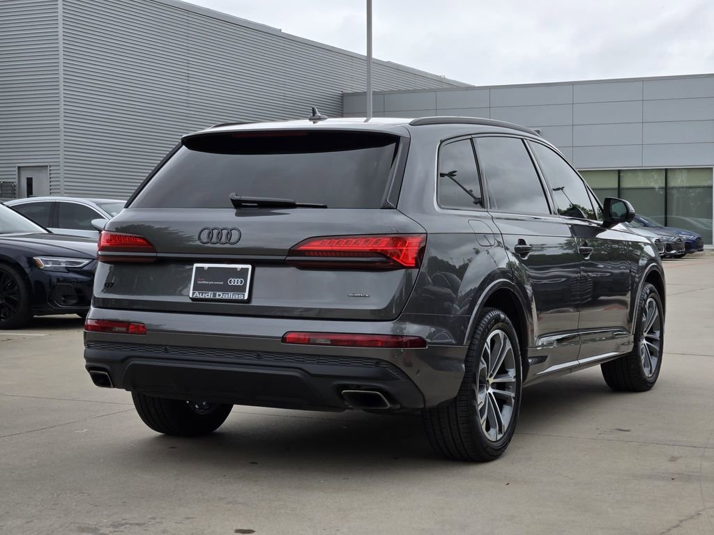 Certified 2025 Audi Q7 2.0T Premium Plus w/ Convenience Plus Package AWD/4WD image 8