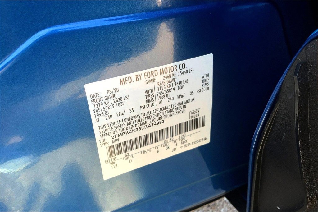 Used 2020 Ford Edge Titanium image 34