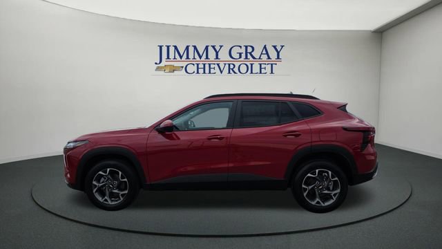 New 2026 Chevrolet Trax LT w/ Driver Confidence Package image 2