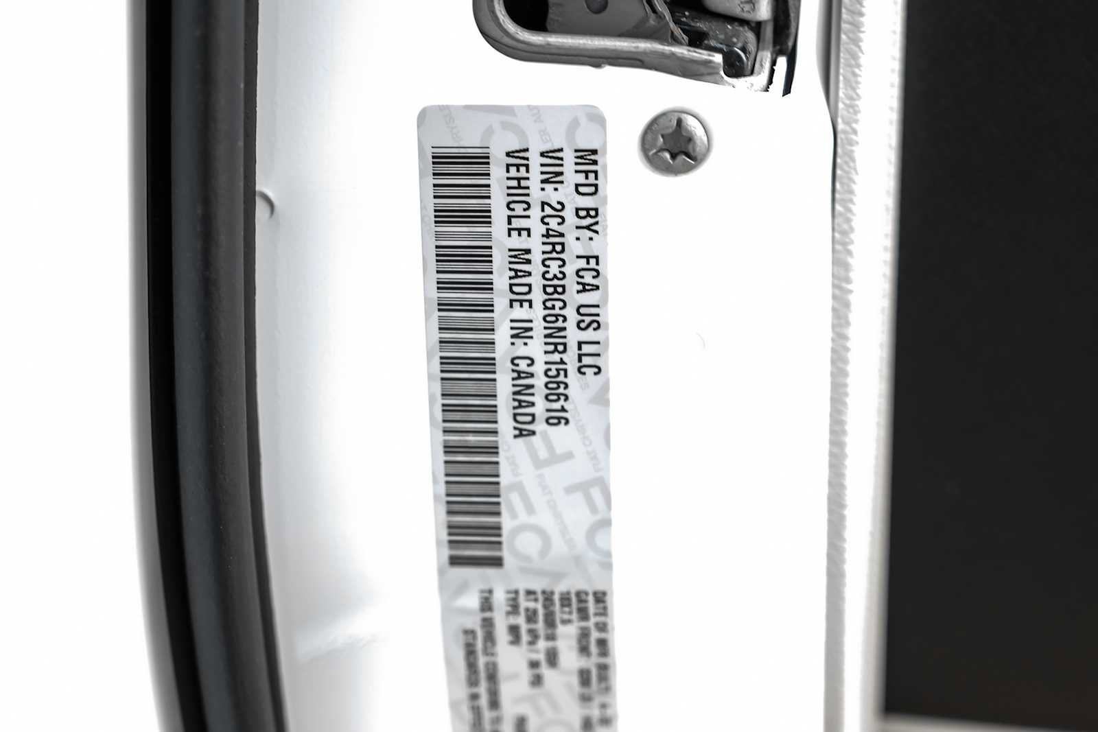Used 2022 Chrysler Pacifica Touring-L AWD/4WD image 58