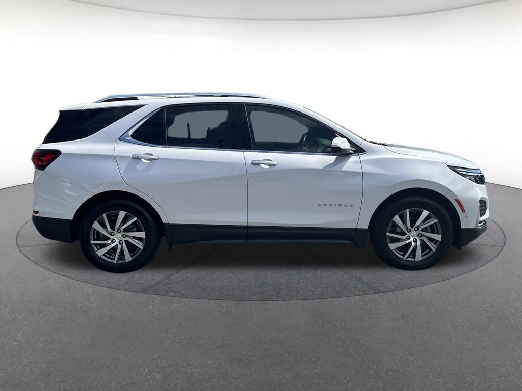 Used 2024 Chevrolet Equinox Premier FWD image 7