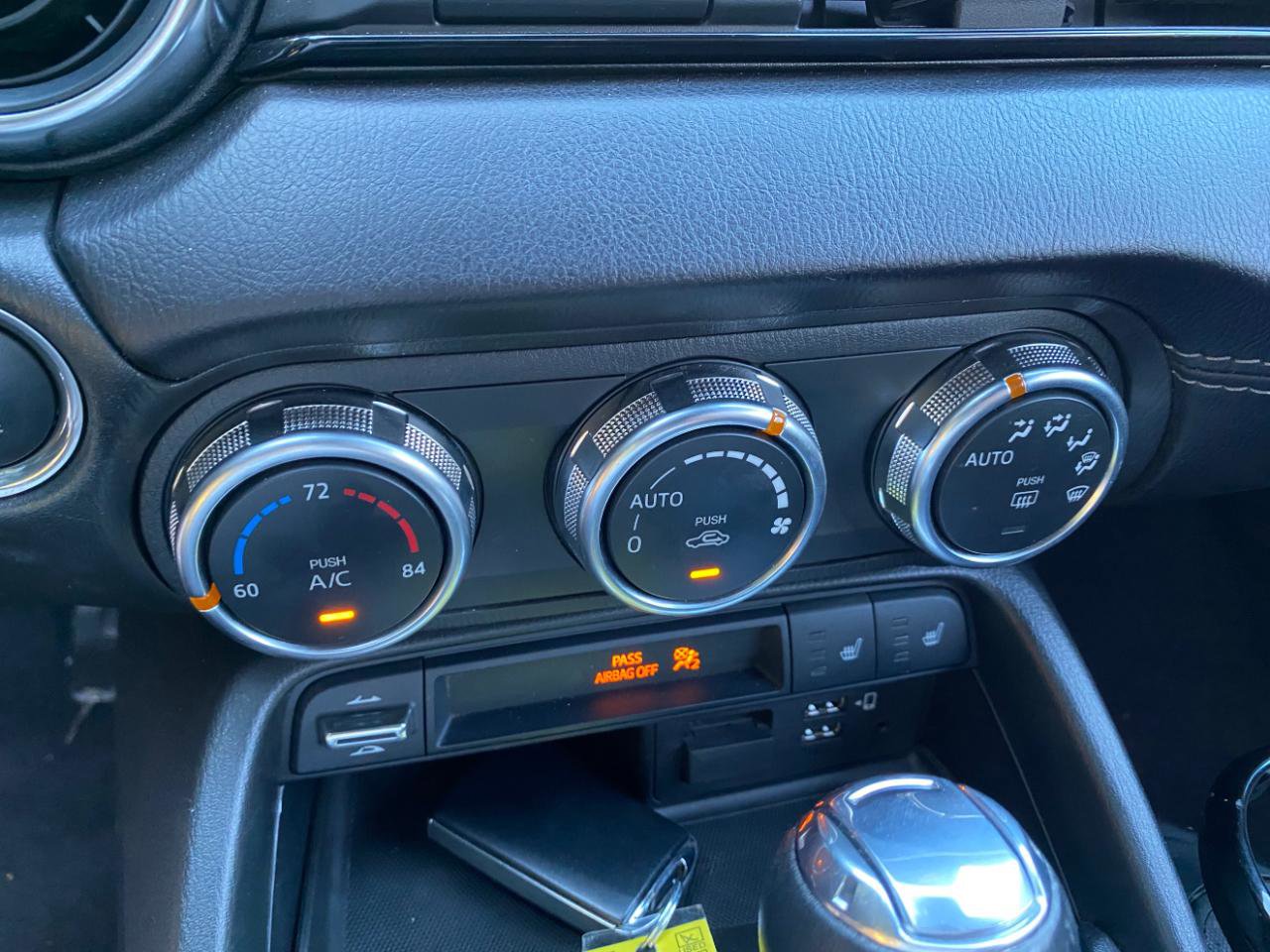 Used 2021 MAZDA MX-5 Miata RF Grand Touring RWD image 50