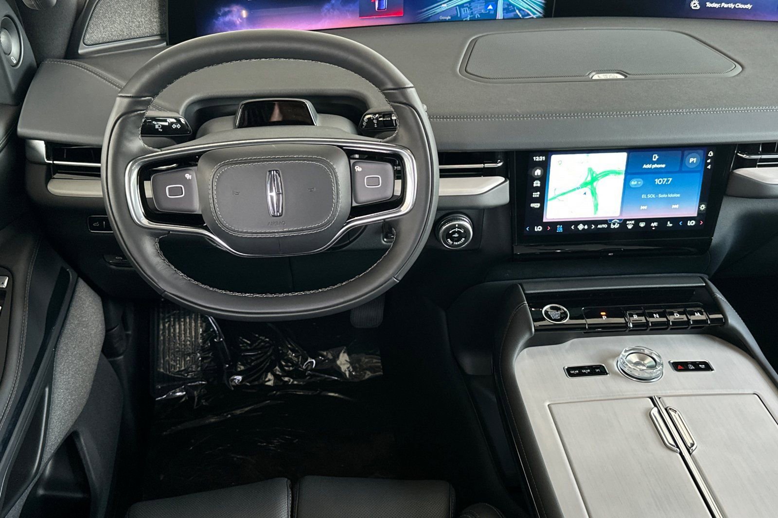 New 2026 Lincoln Navigator Reserve image 13