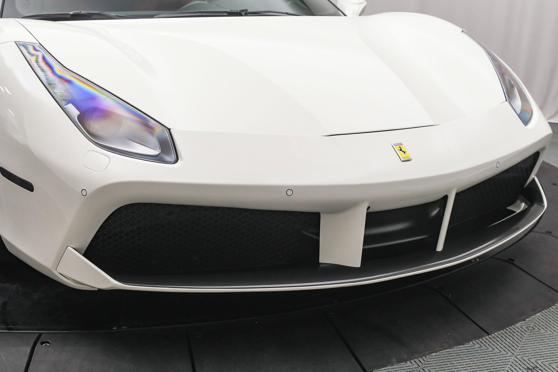 Used 2016 Ferrari 488 GTB image 24