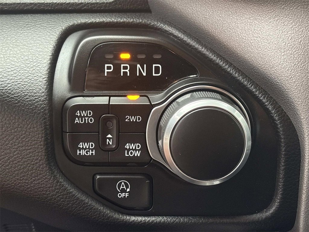 Used 2024 RAM 1500 Big Horn image 33