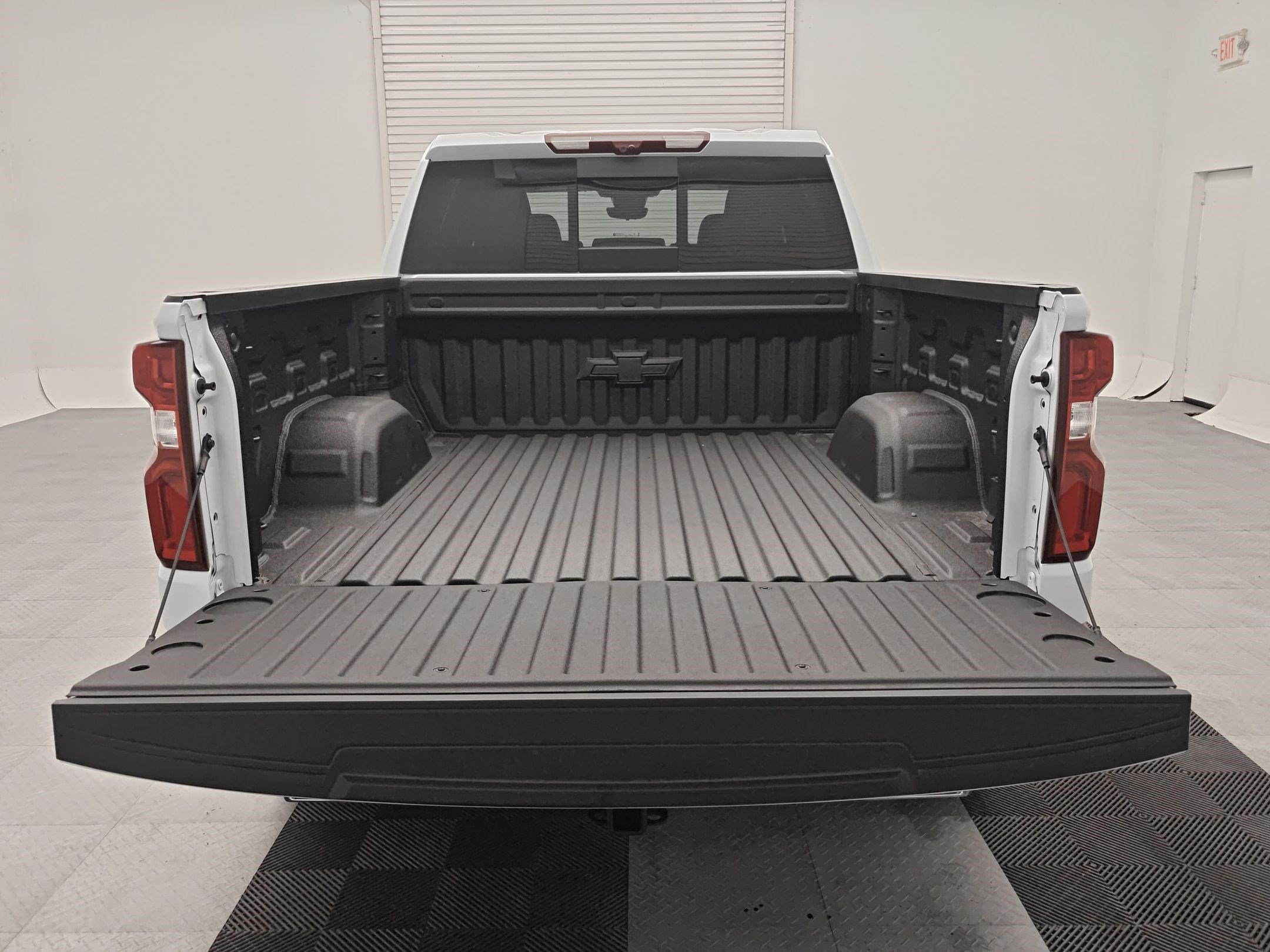 New 2026 Chevrolet Silverado 1500 LTZ AWD/4WD image 24
