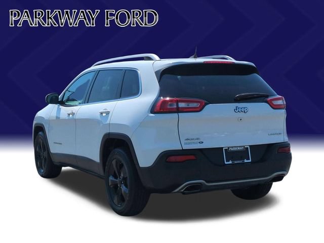 Used 2018 Jeep Cherokee Limited AWD/4WD image 3