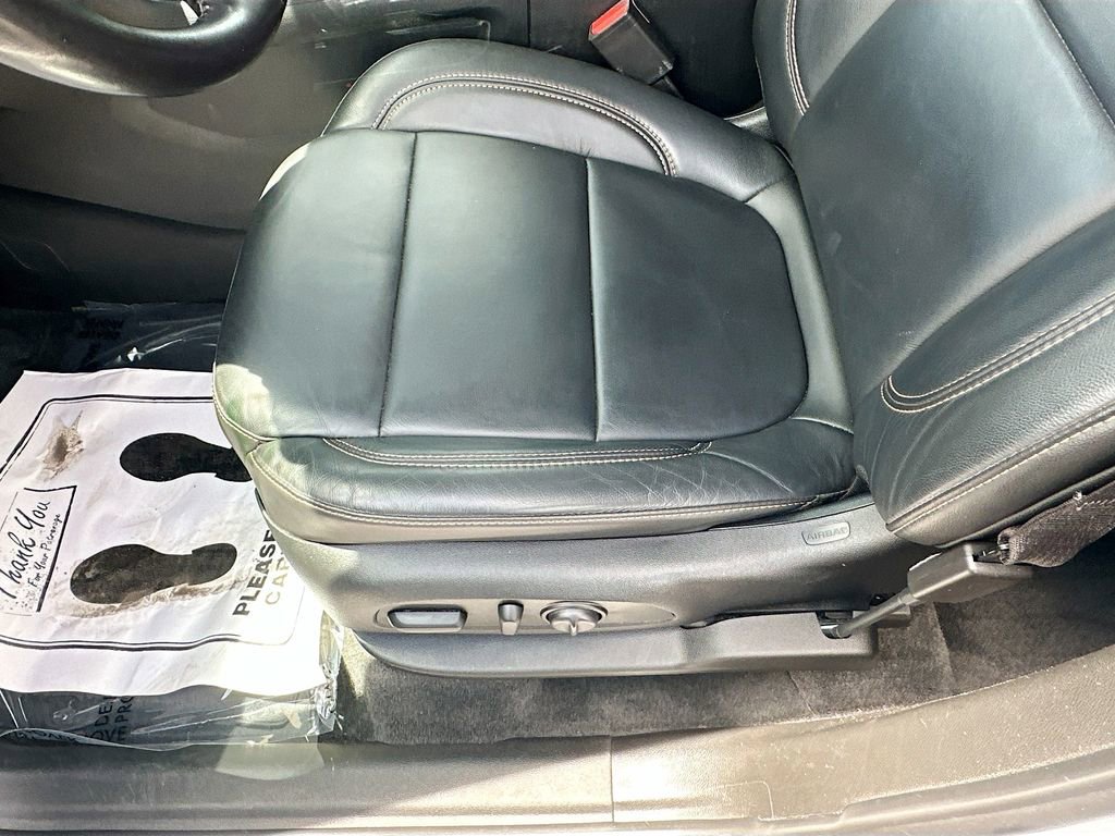 Used 2020 Chevrolet Traverse RS FWD image 20