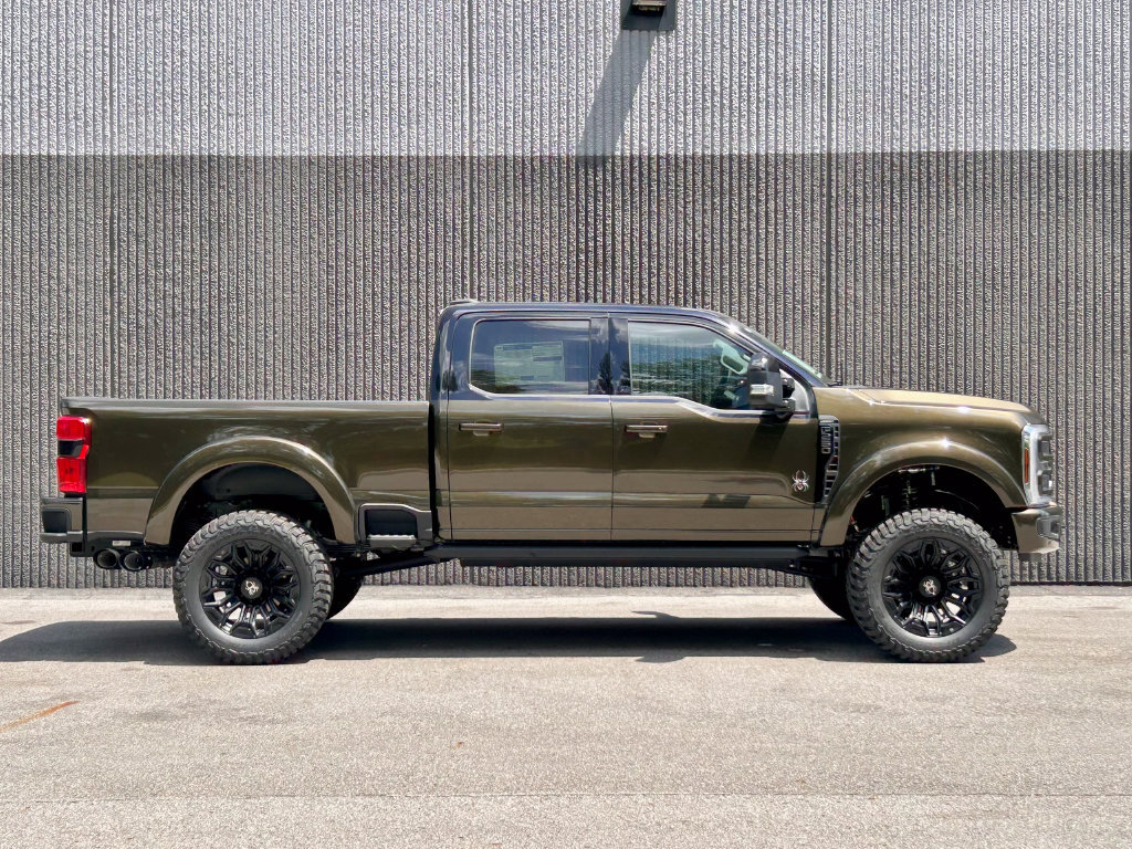 New 2026 Ford F250 Lariat w/ Black Appearance Package AWD/4WD image 6