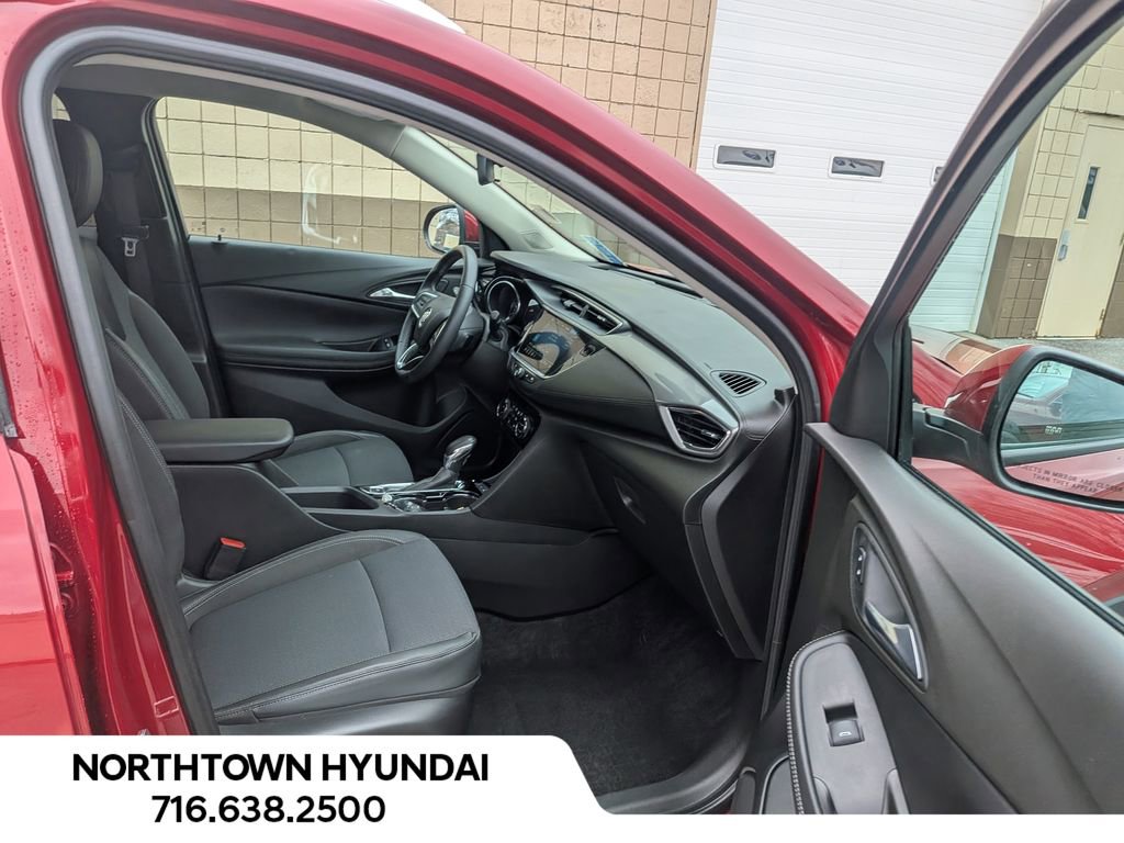 Used 2021 Buick Encore GX Select image 33