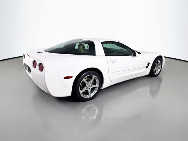 Used 2001 Chevrolet Corvette Coupe w/ Preferred Equipment Group1 RWD image 8