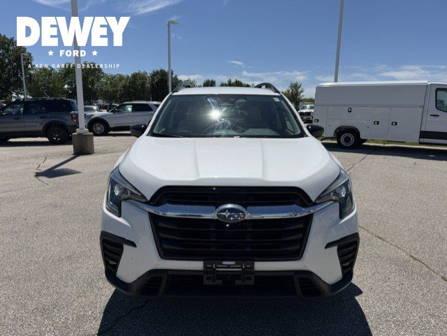 Used 2024 Subaru Ascent Limited AWD/4WD image 2