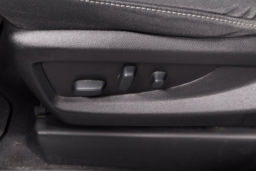 Used 2019 Chevrolet Tahoe LS AWD/4WD image 24