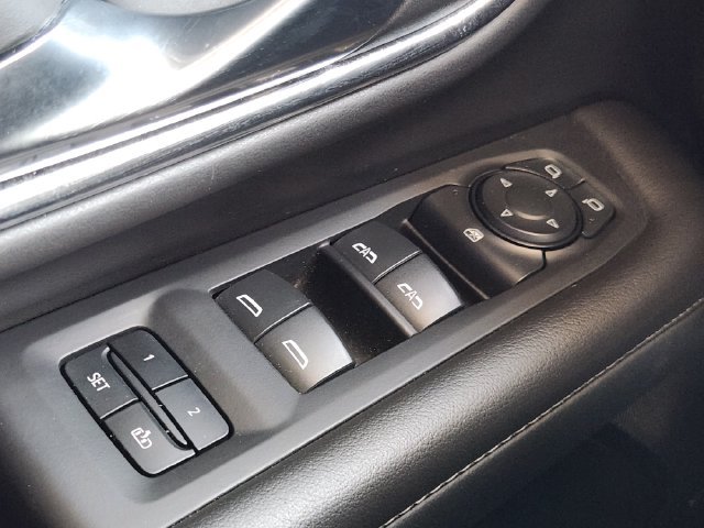 Used 2024 Chevrolet Tahoe LT RWD image 22