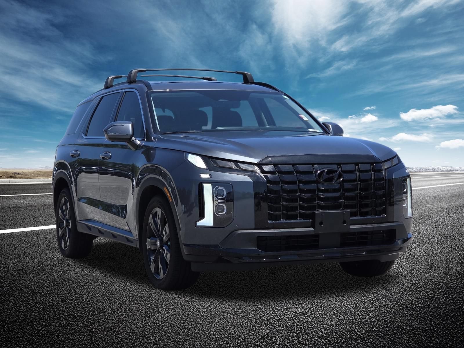 Used 2025 Hyundai Palisade XRT FWD image 2